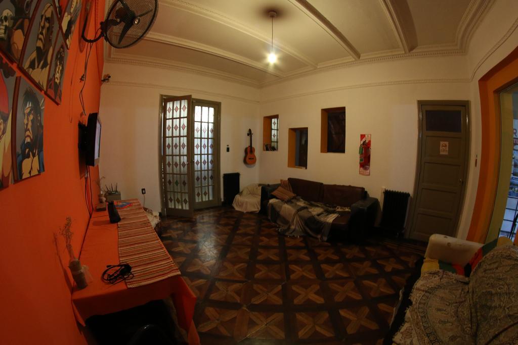Turning Point Hostel Кордова Экстерьер фото
