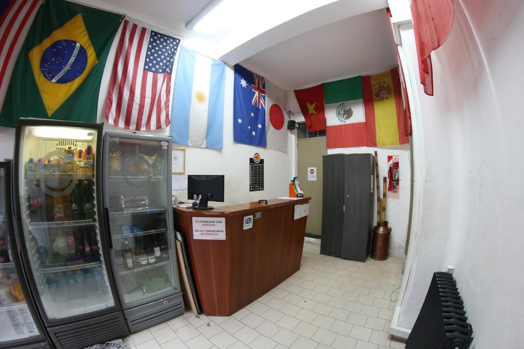 Turning Point Hostel Кордова Экстерьер фото