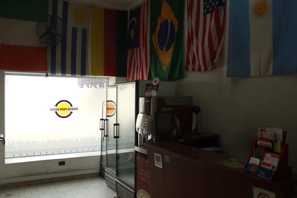 Turning Point Hostel Кордова Экстерьер фото