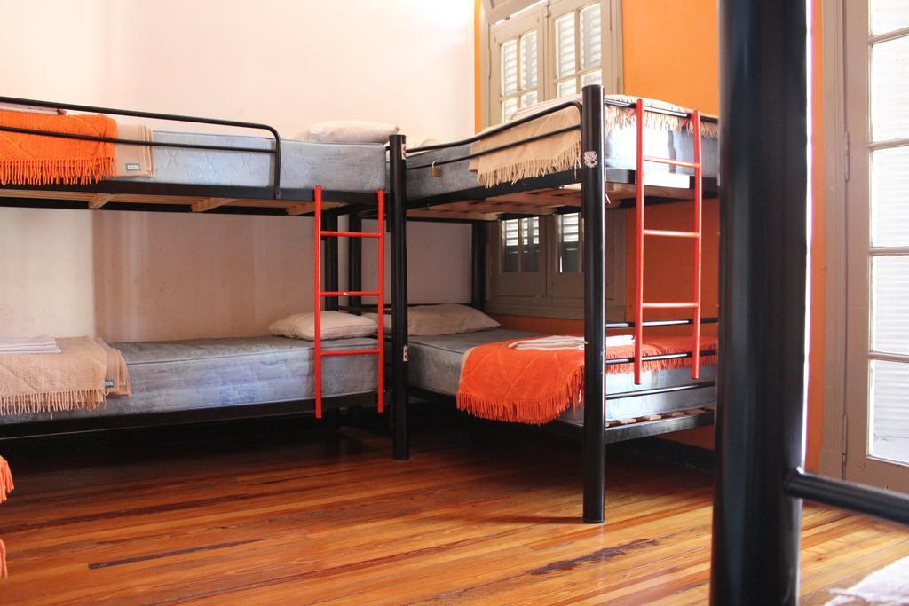 Turning Point Hostel Кордова Экстерьер фото