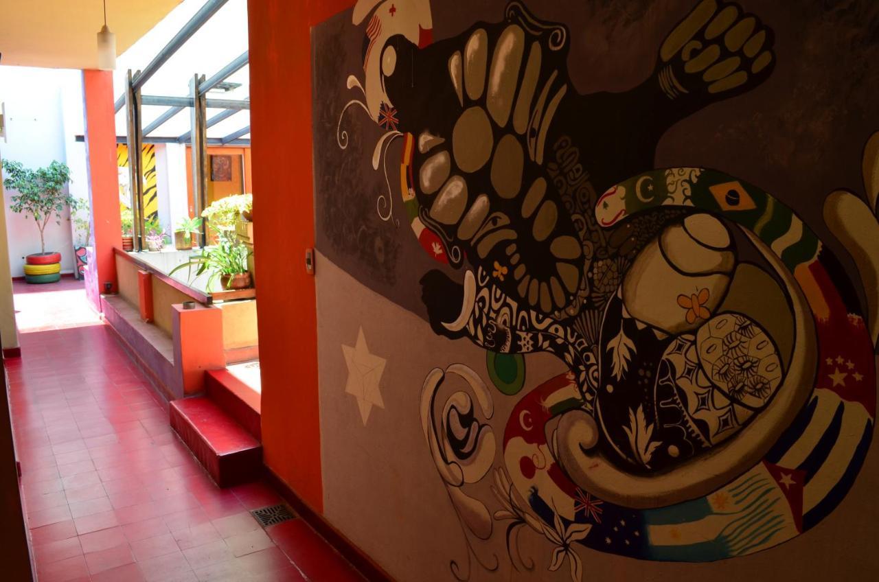 Turning Point Hostel Кордова Экстерьер фото