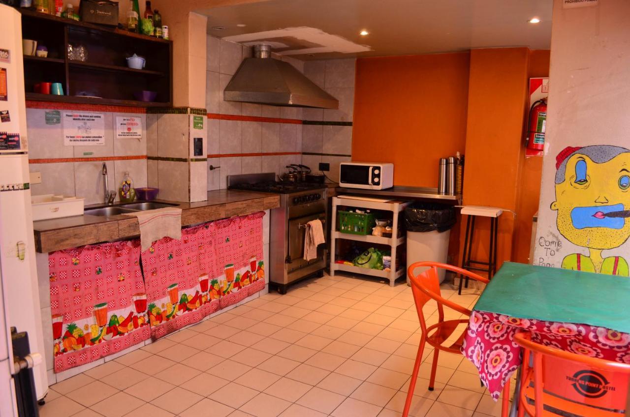 Turning Point Hostel Кордова Экстерьер фото