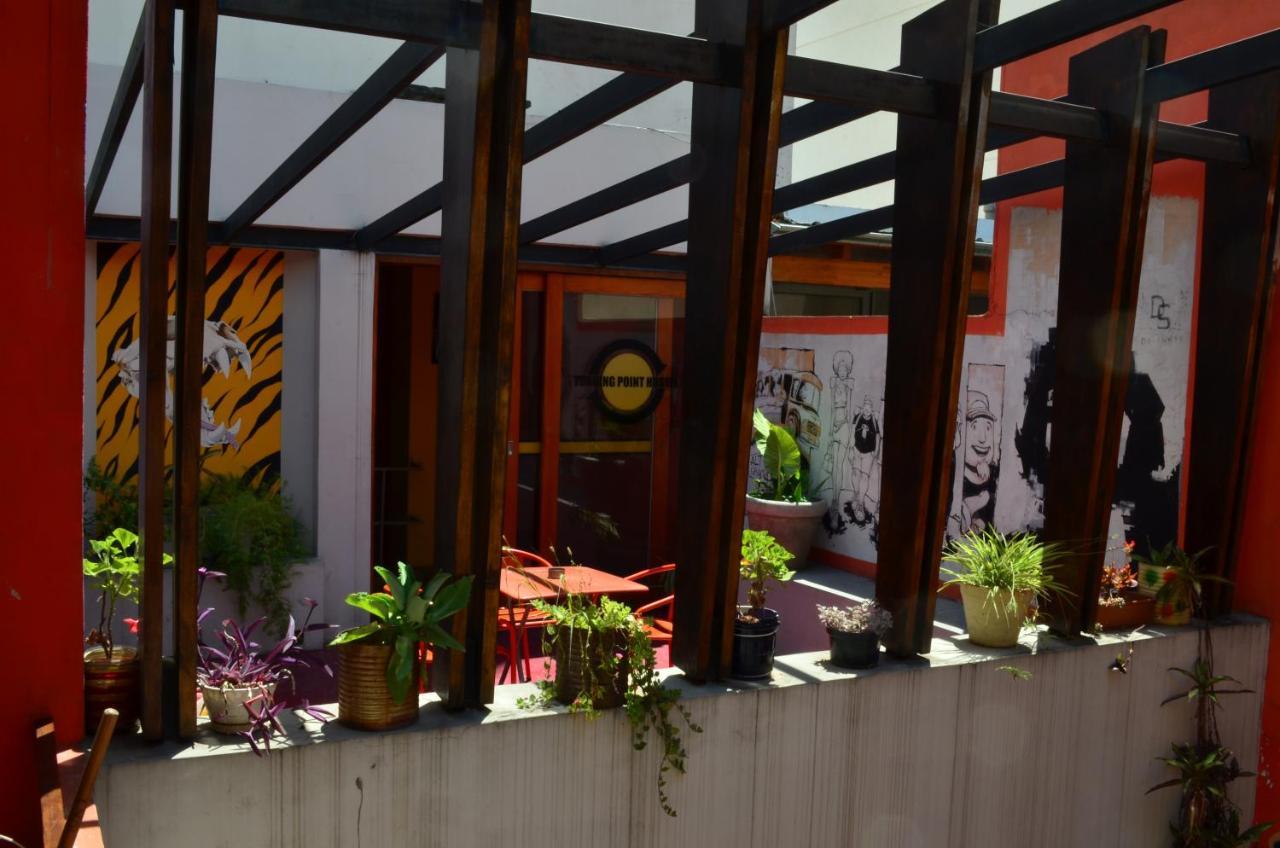 Turning Point Hostel Кордова Экстерьер фото